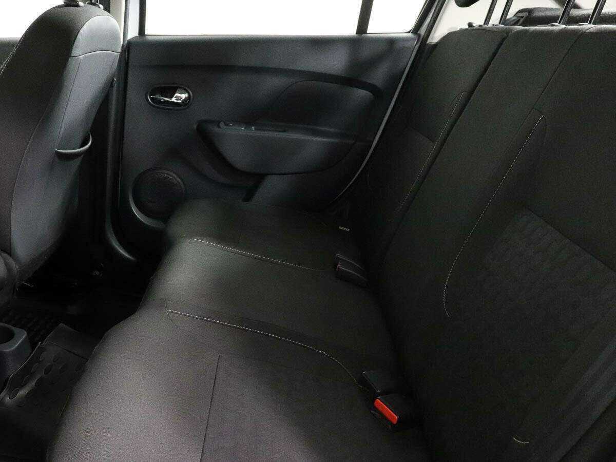 Renault Logan, 2018 Фото №8