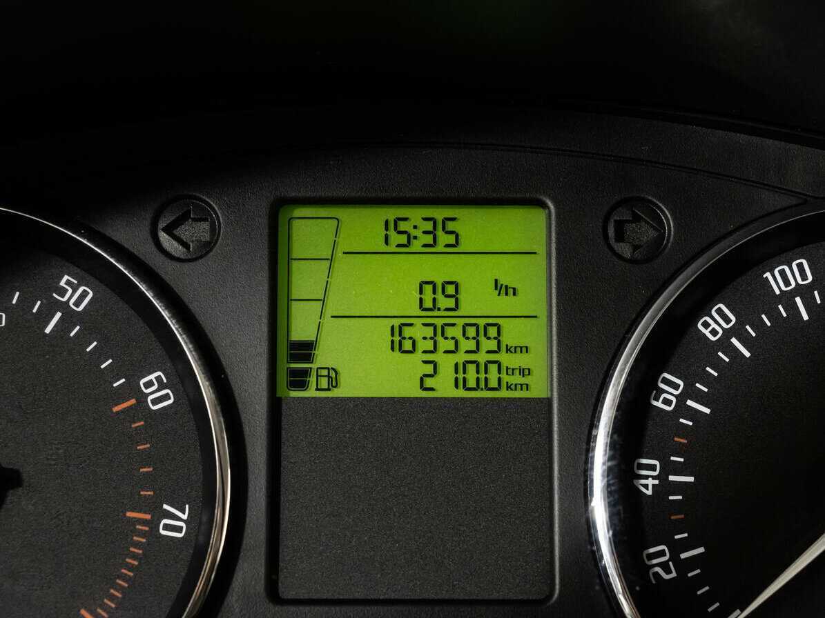 Skoda Fabia, 2012 Фото №15