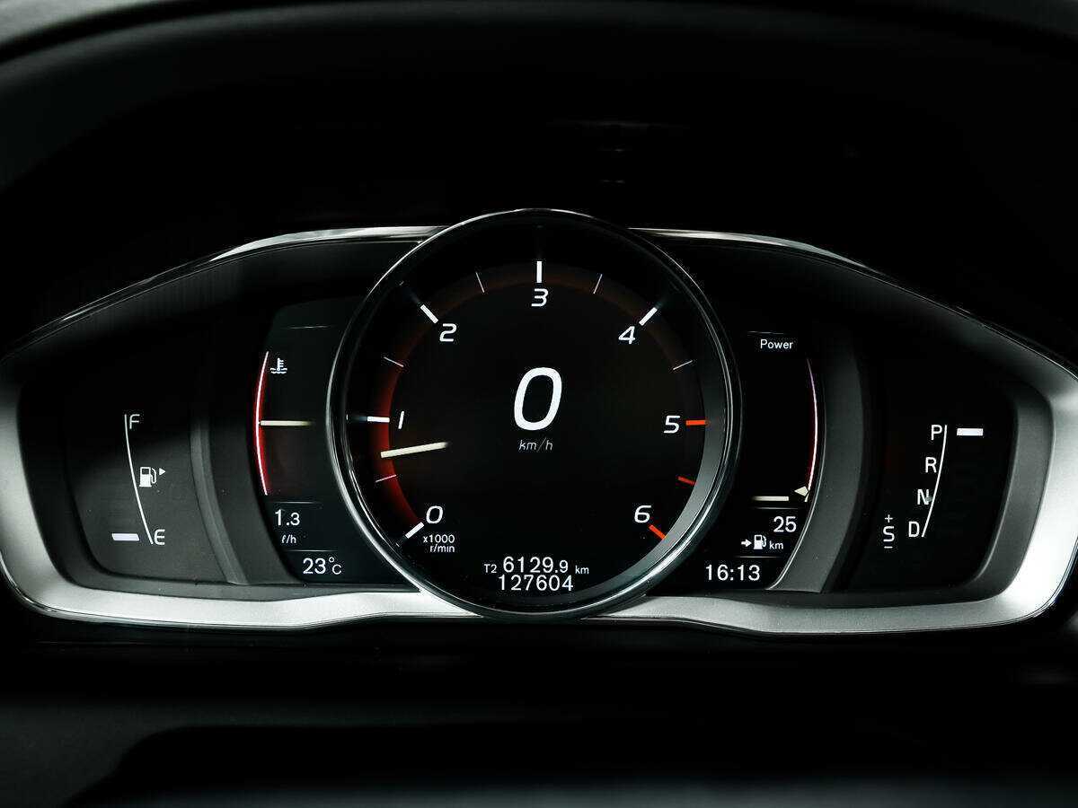 Volvo XC60, 2016 Фото №8