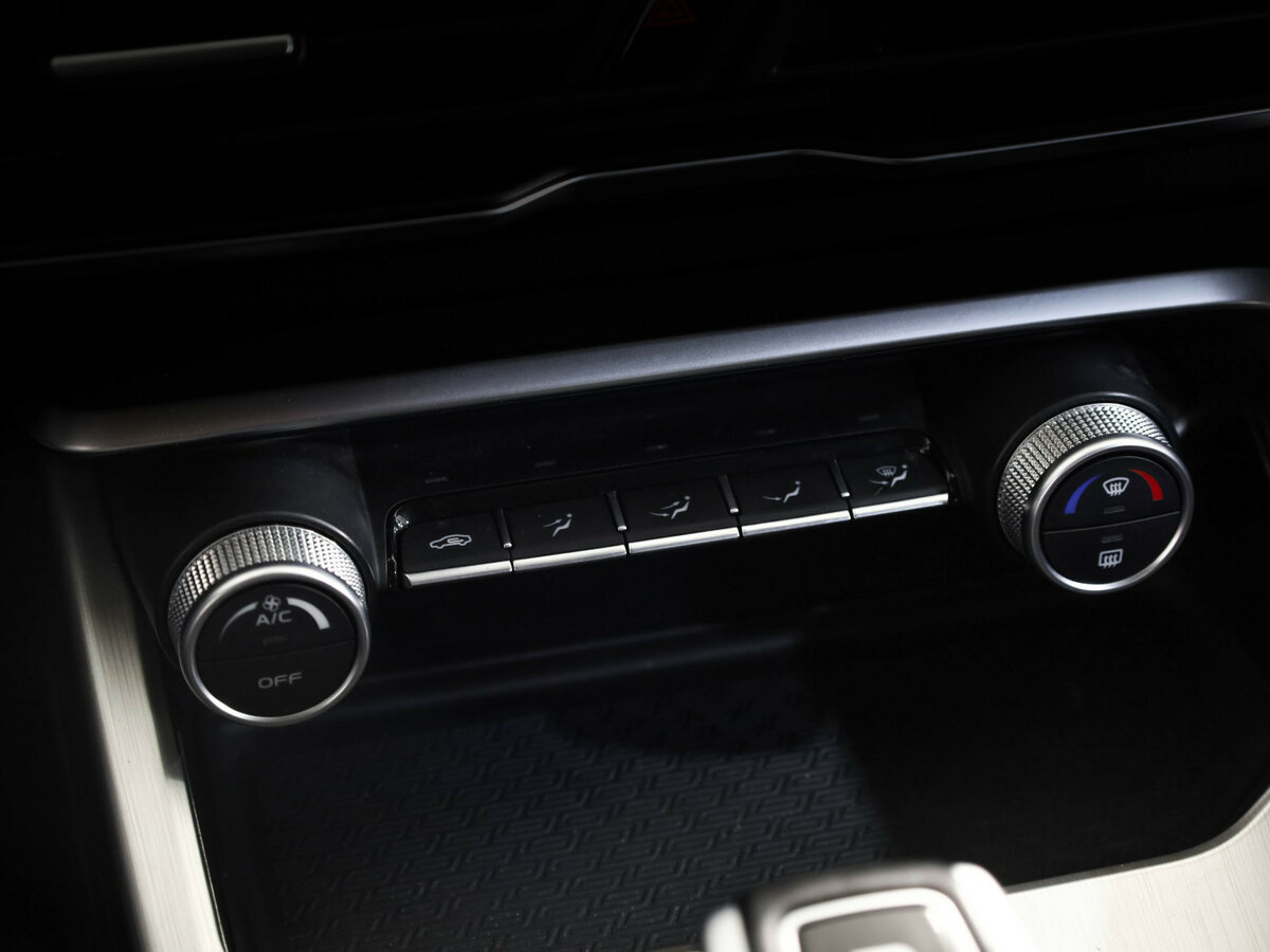 Geely Coolray I, 2021 Фото №22