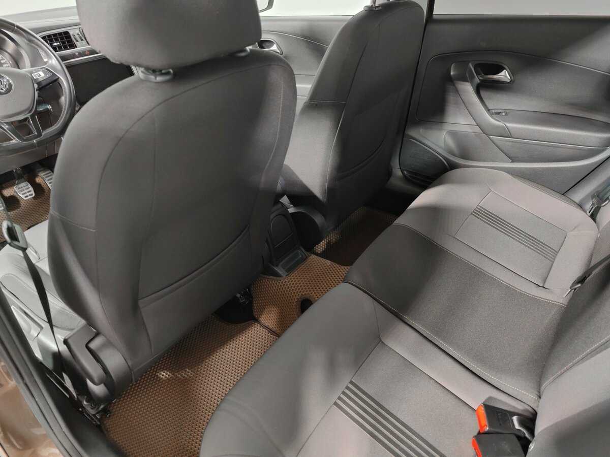 Volkswagen Polo, 2016 Фото №14