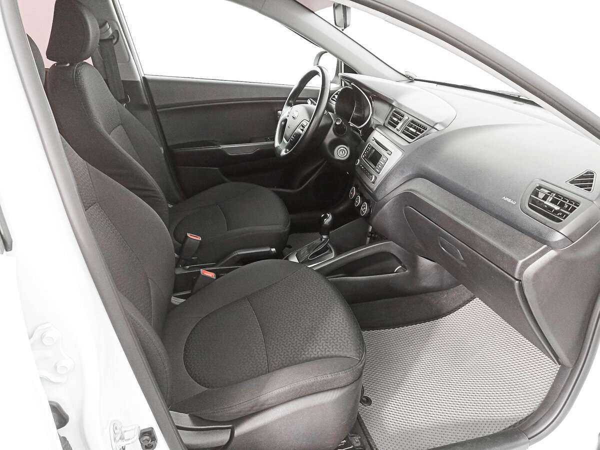 Kia Rio, 2017 Фото №9