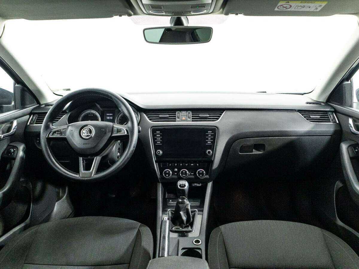 Skoda Octavia, 2018 Фото №13