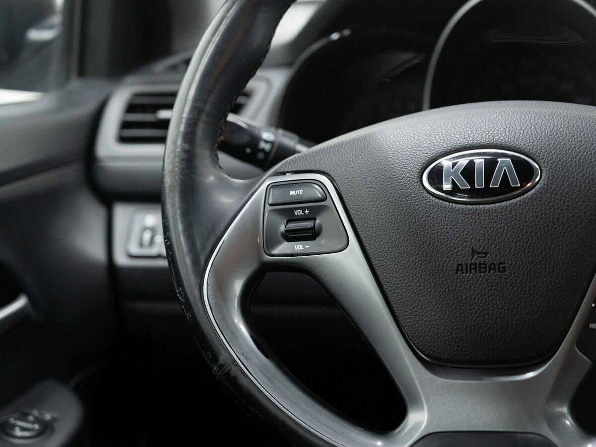 Kia Rio, 2017 Фото №15