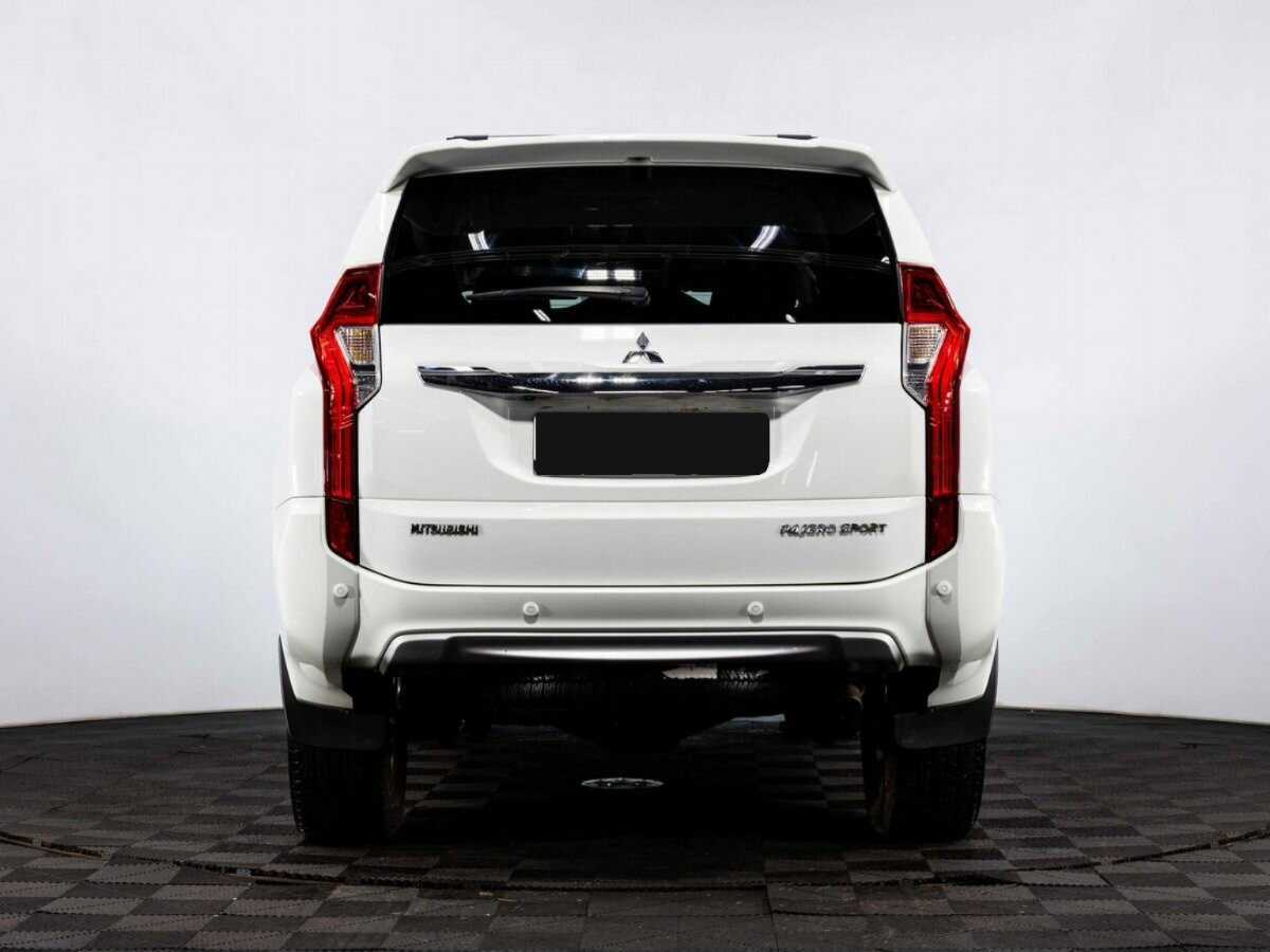 Mitsubishi Pajero Sport, 2017 Фото №5