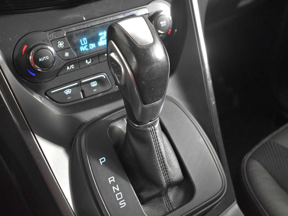Ford Kuga, 2014 Фото №14