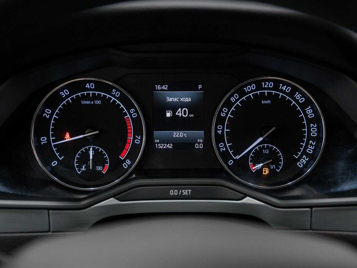 Skoda Superb, 2018 Фото №24