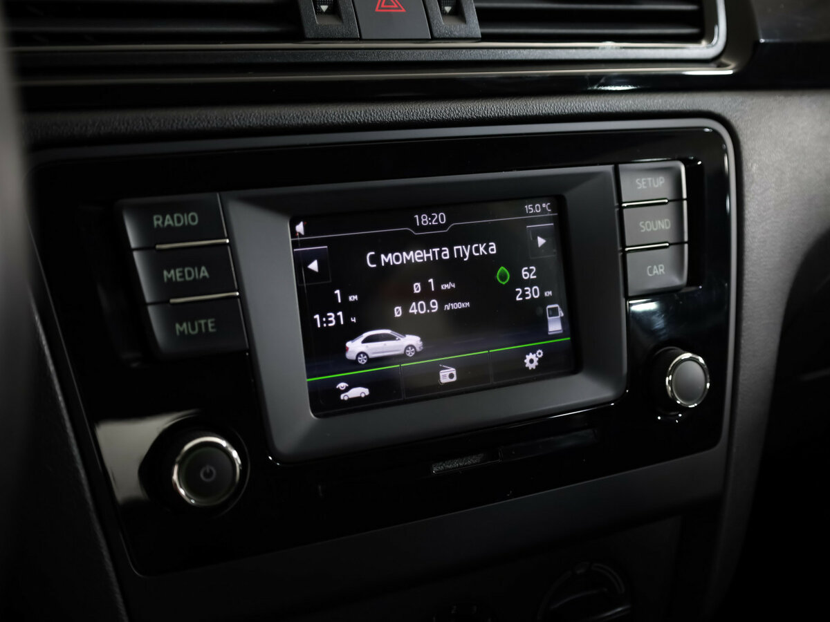 Skoda Rapid I, 2015 Фото №12