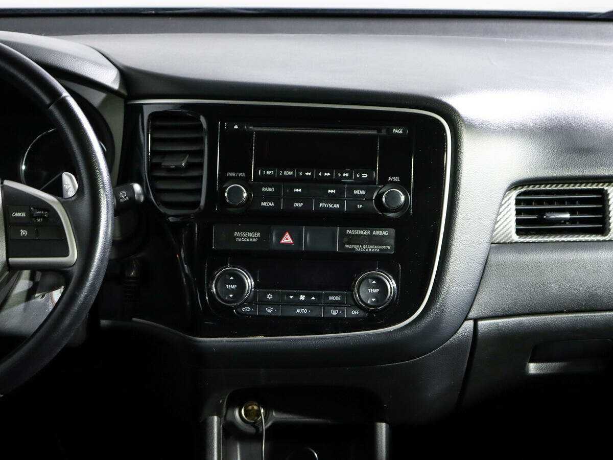 Mitsubishi Outlander, 2013 Фото №13