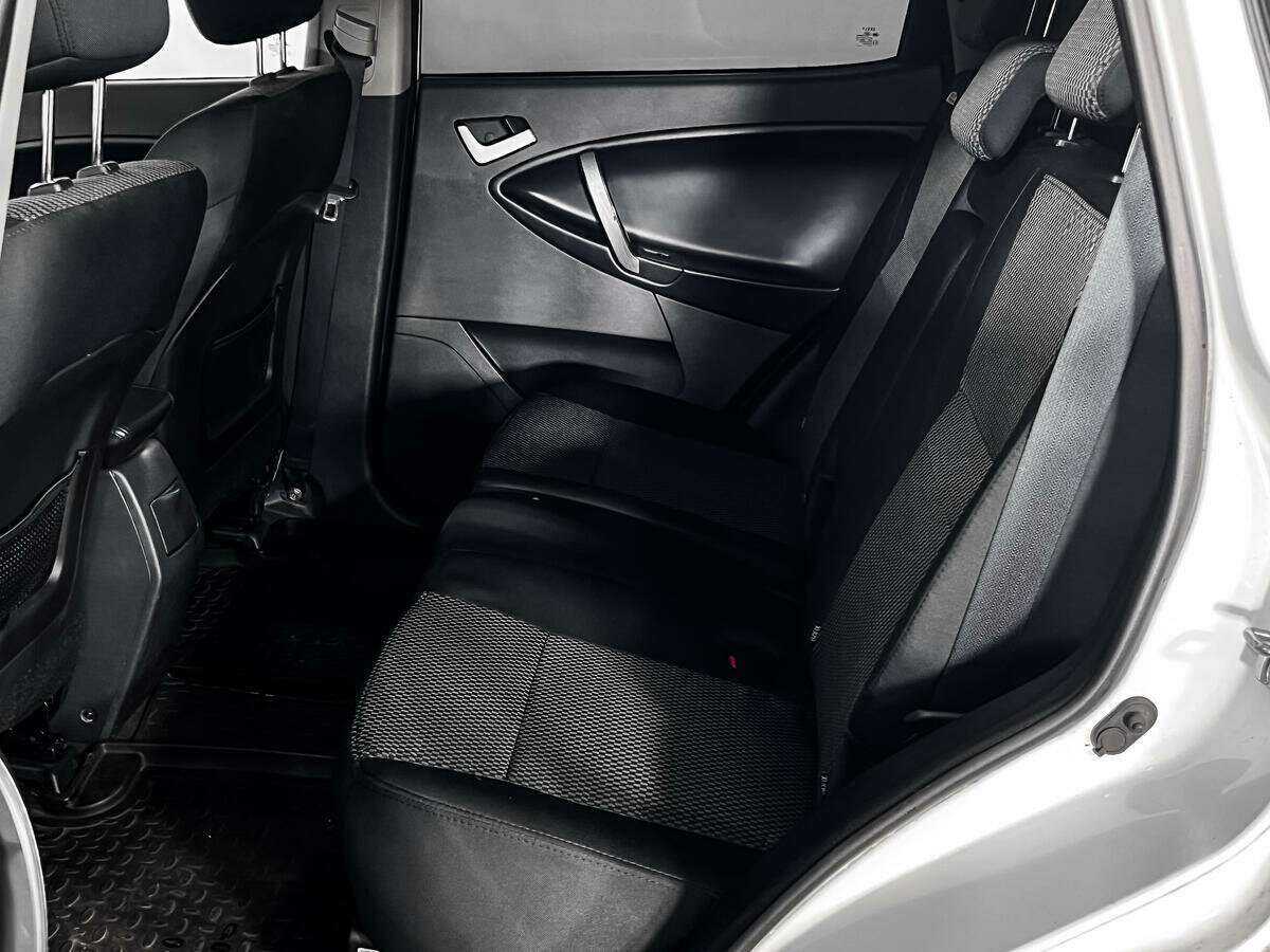 Geely Emgrand X7, 2015 Фото №10