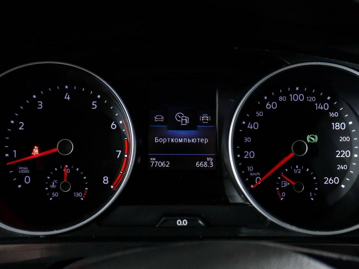 Volkswagen Tiguan, 2018 Фото №8