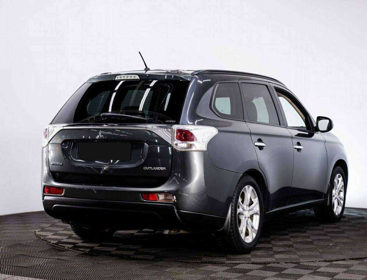 Mitsubishi Outlander, 2013 Фото №6