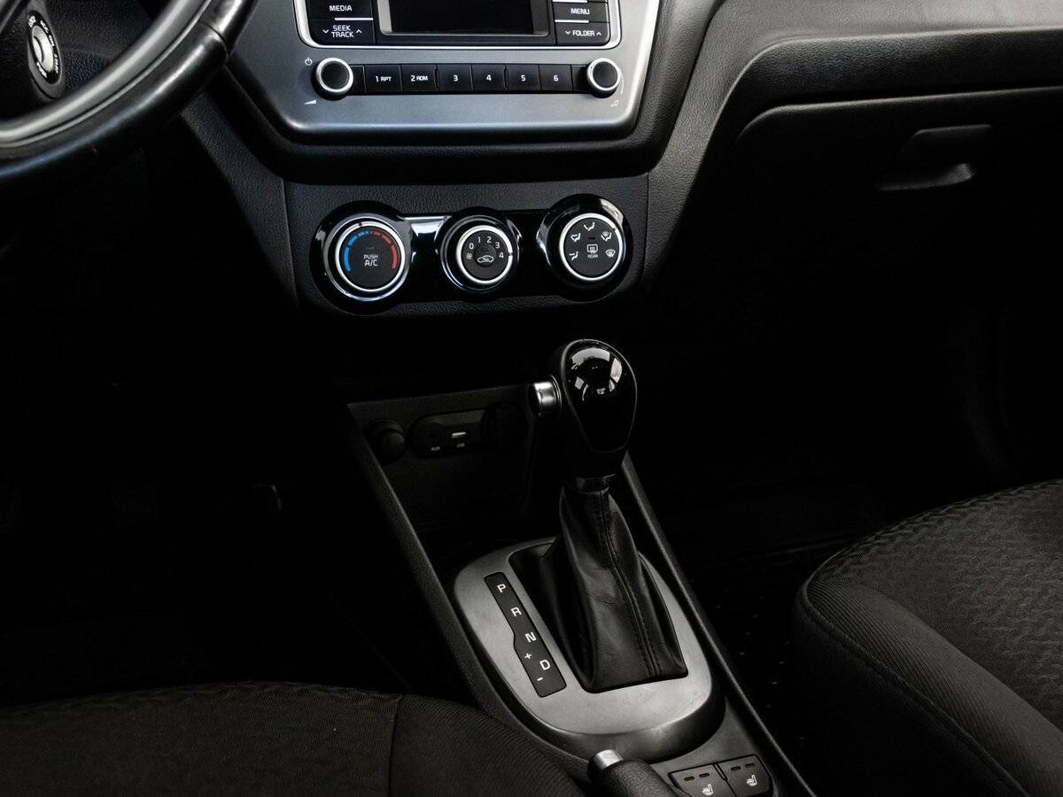 Kia Rio, 2015 Фото №10