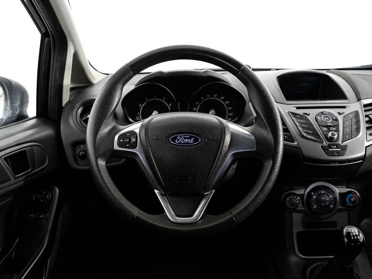 Ford Fiesta, 2015 Фото №10