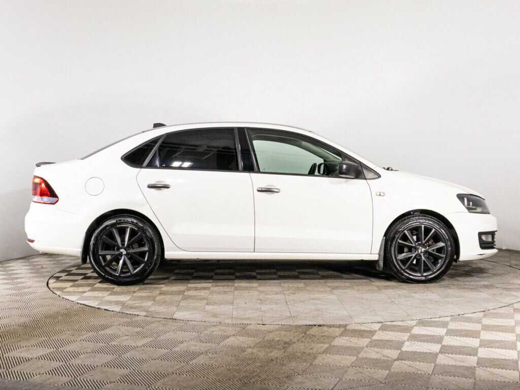 Volkswagen Polo, 2015 Фото №4