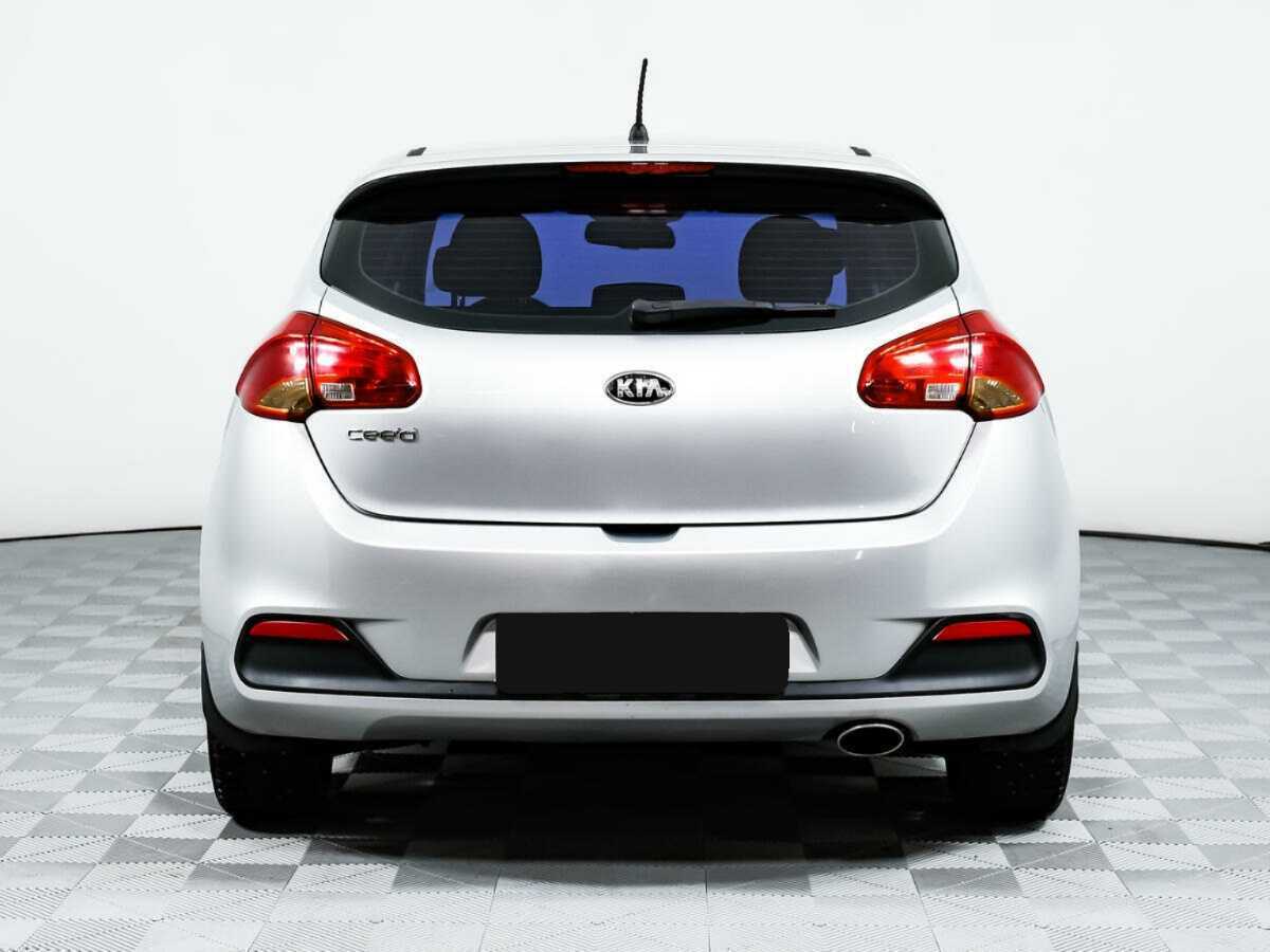 Kia Ceed, 2012 Фото №6
