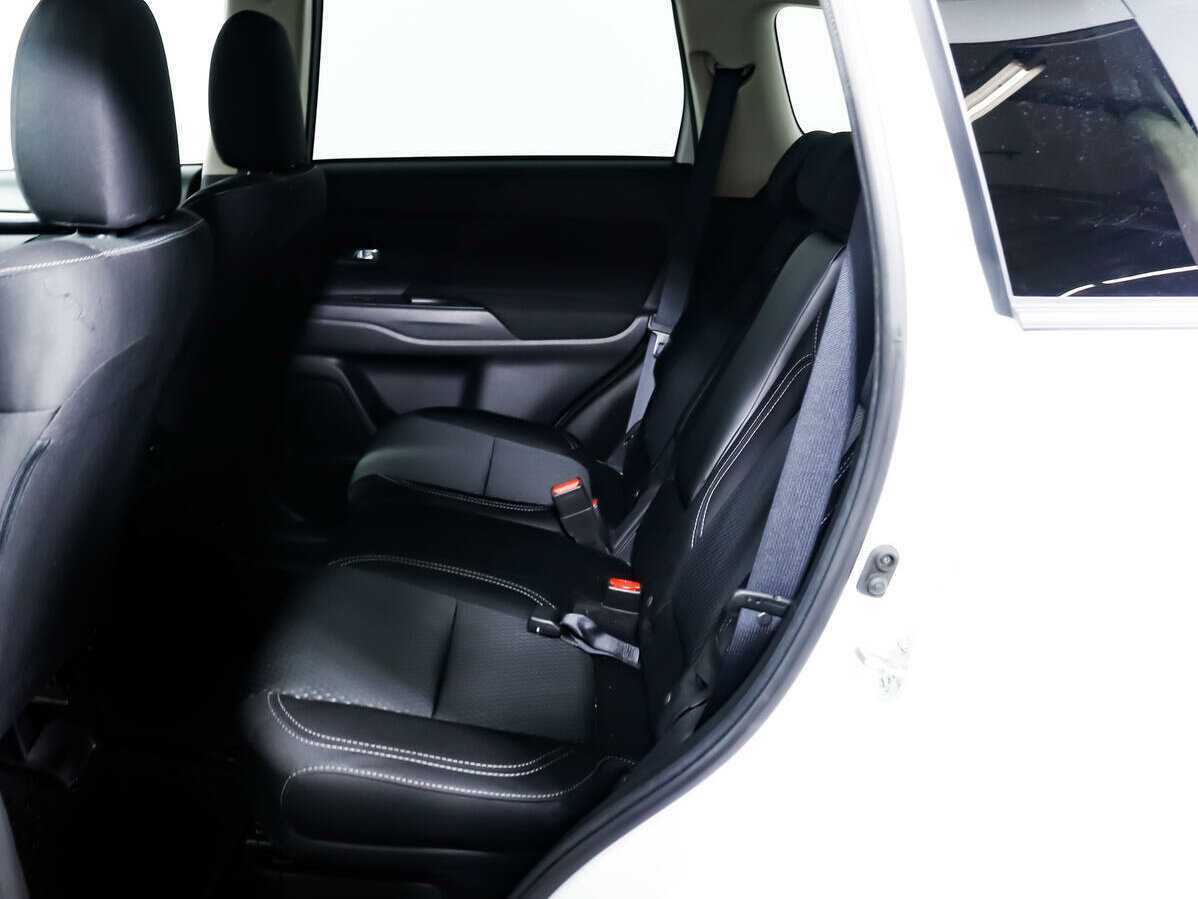 Mitsubishi Outlander, 2020 Фото №10