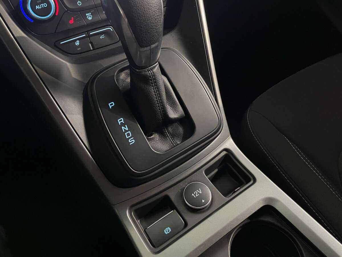 Ford Kuga, 2017 Фото №15