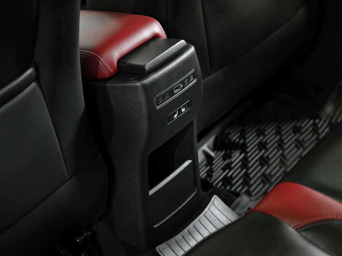 Geely Coolray, 2020 Фото №8