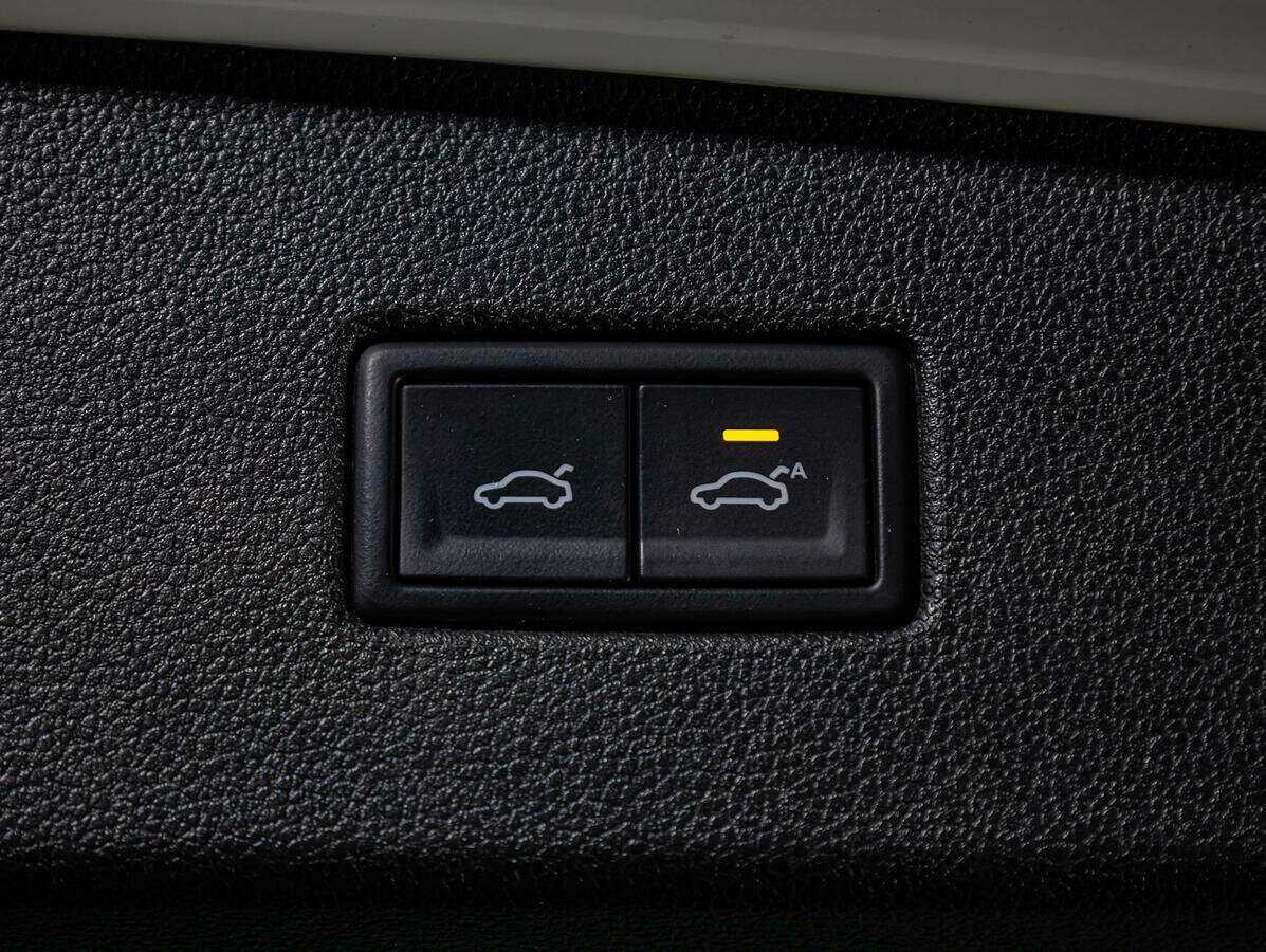 Volkswagen Tiguan, 2017 Фото №14