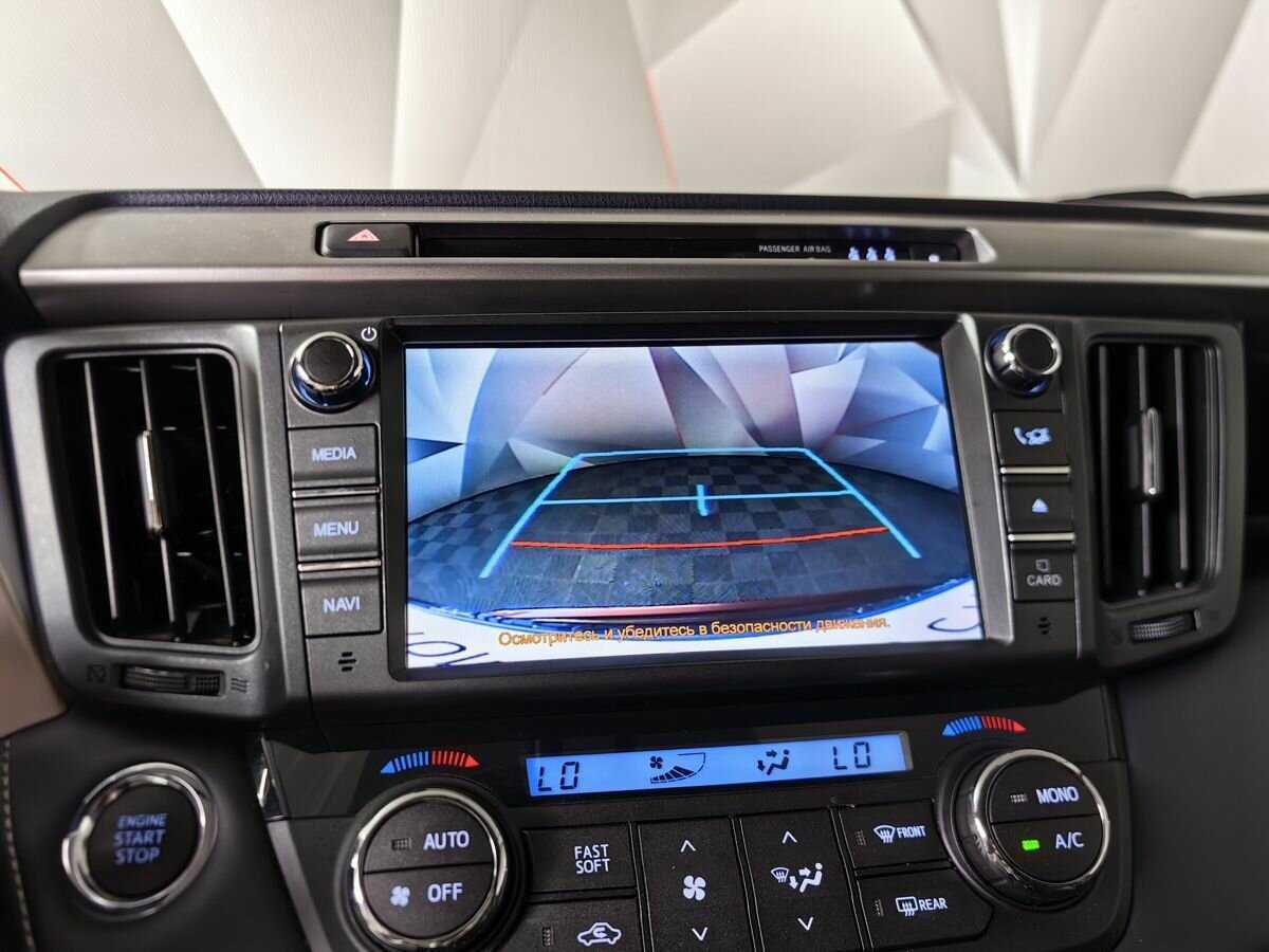 Toyota RAV4, 2018 Фото №16