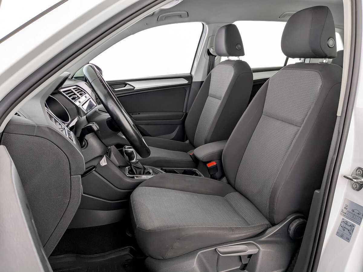 Volkswagen Tiguan, 2021 Фото №20
