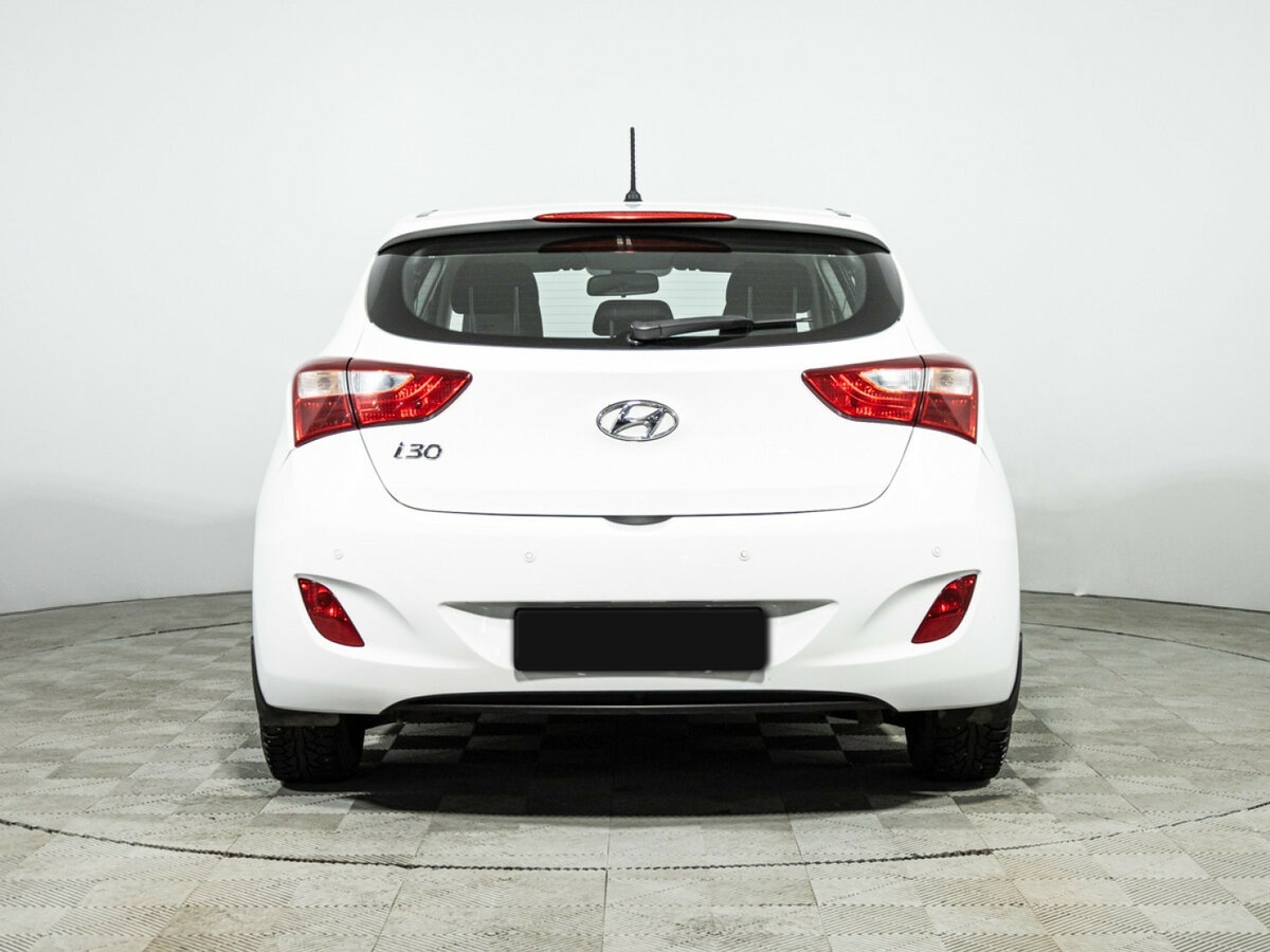 Hyundai i30 II Рестайлинг, 2015 Фото №6