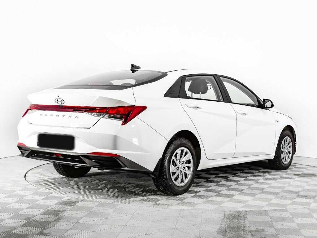 Hyundai Elantra, 2021 Фото №5