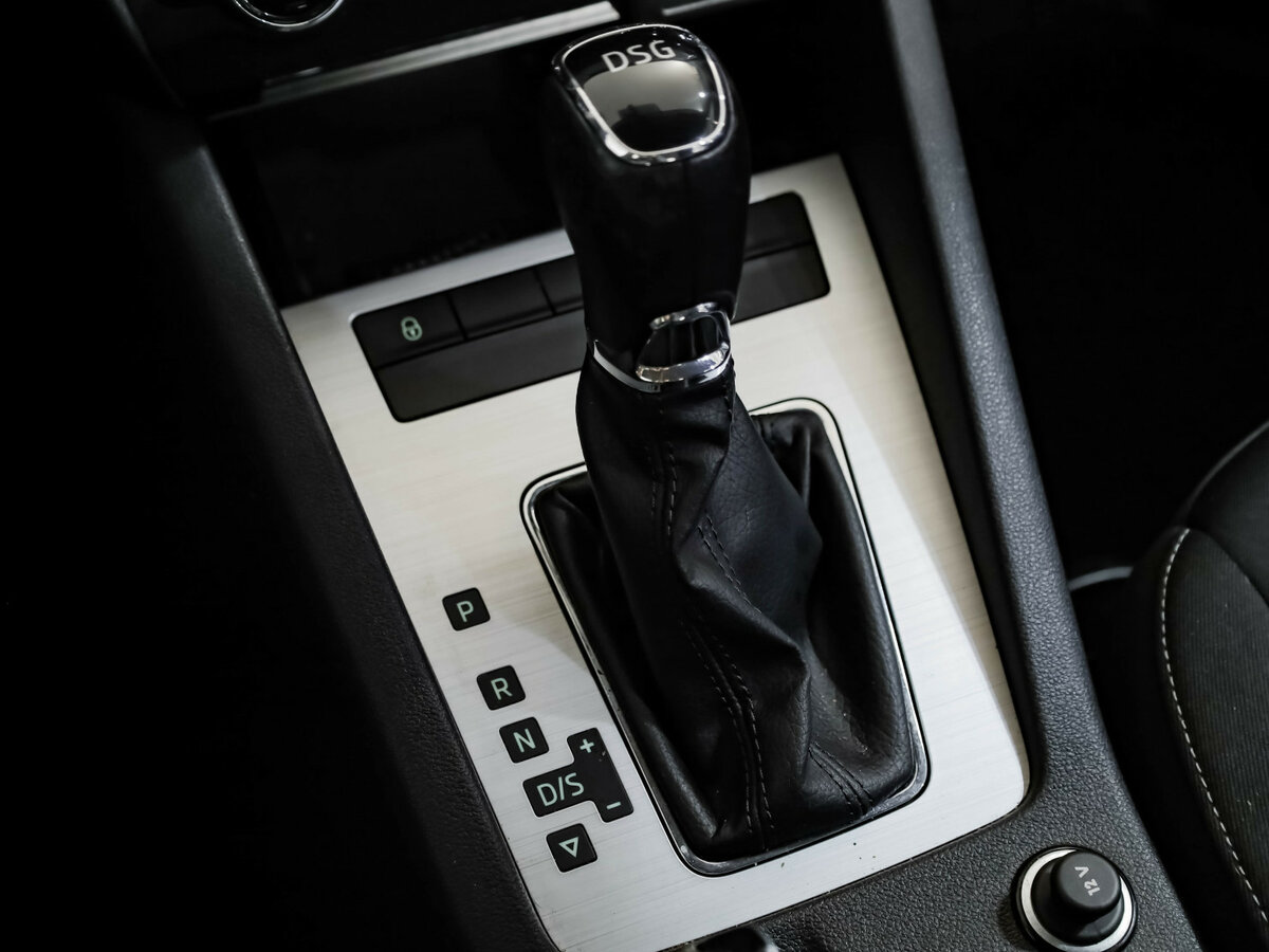 Skoda Octavia III (A7) Рестайлинг, 2020 Фото №17