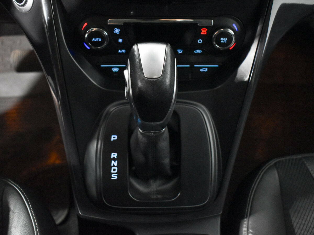 Ford Kuga II, 2013 Фото №9