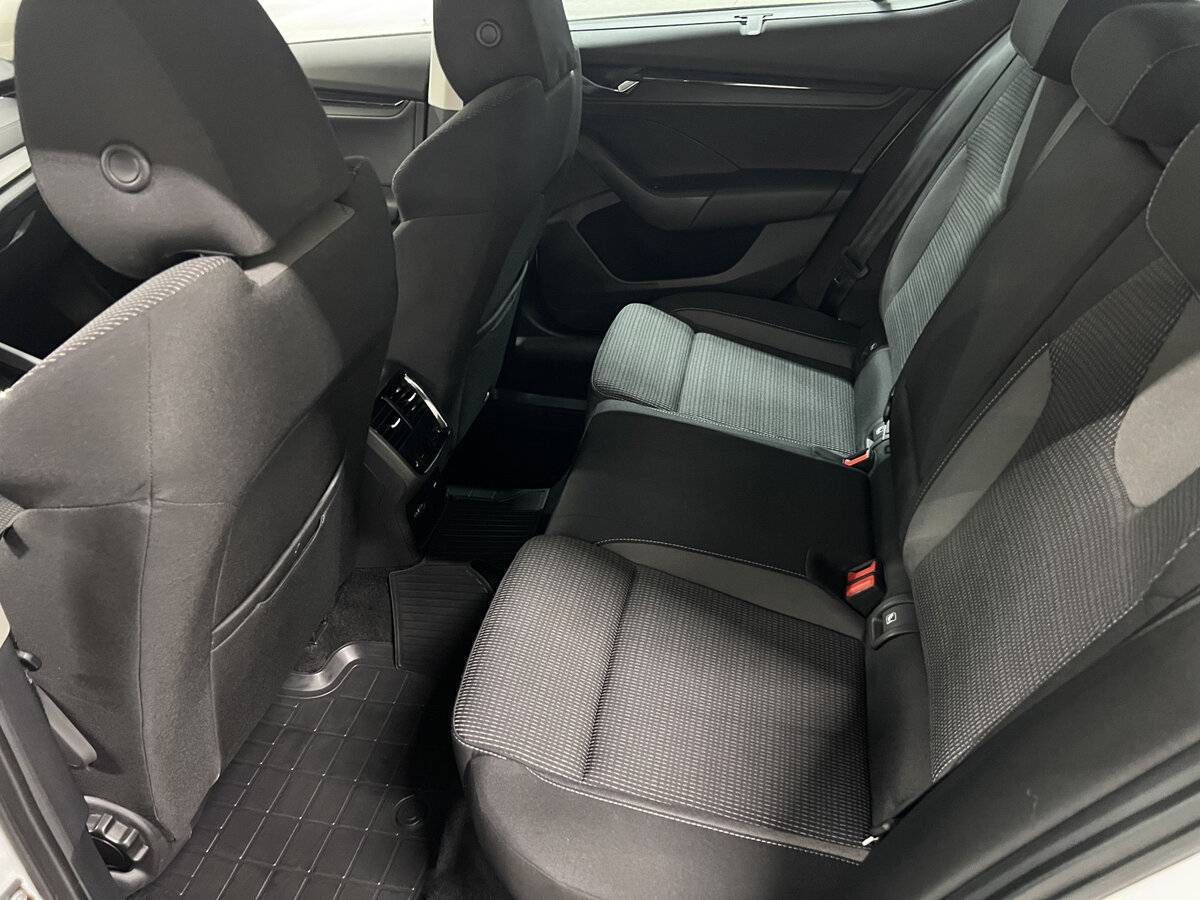 Skoda Octavia, 2020 Фото №12