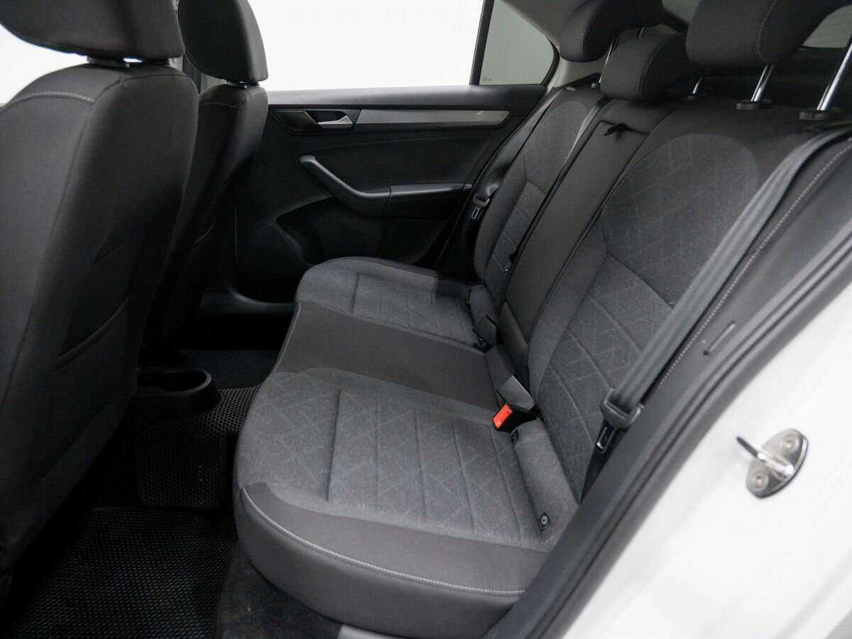 Volkswagen Polo, 2020 Фото №12