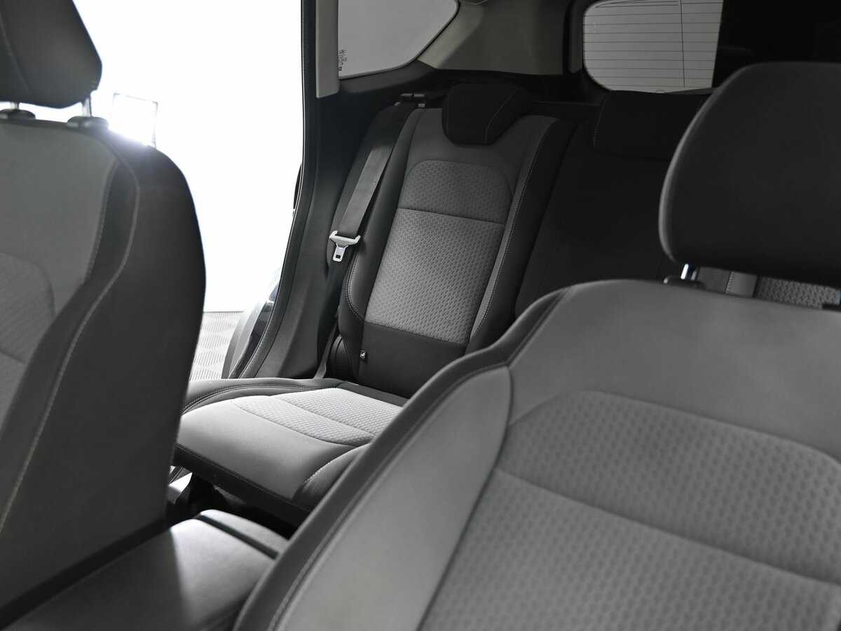 Ford Kuga, 2017 Фото №12