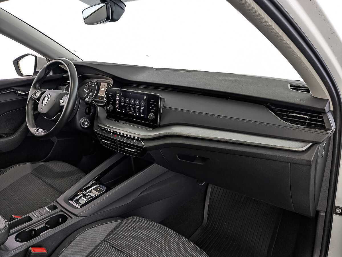 Skoda Octavia, 2021 Фото №13