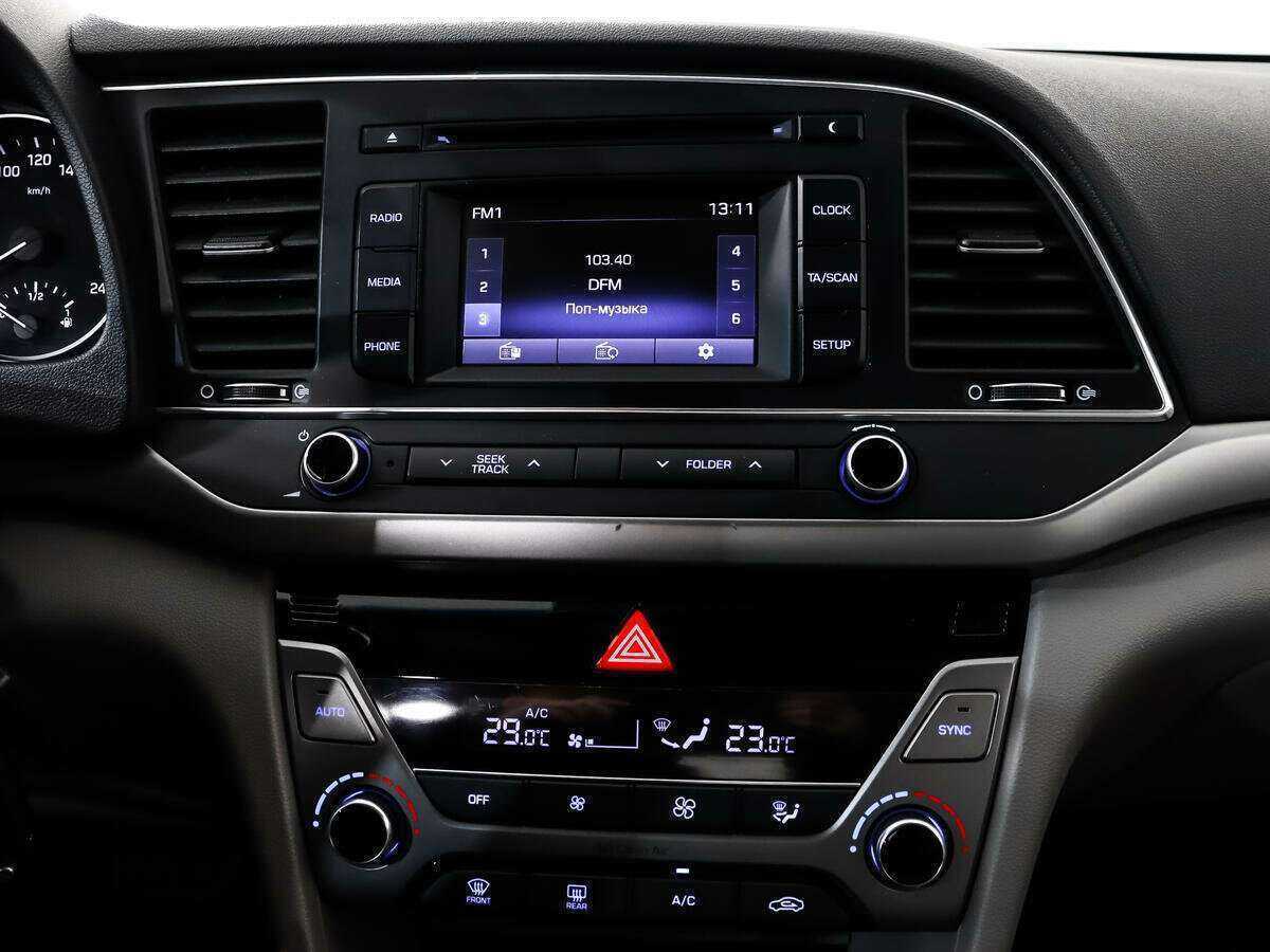 Hyundai Elantra, 2017 Фото №13