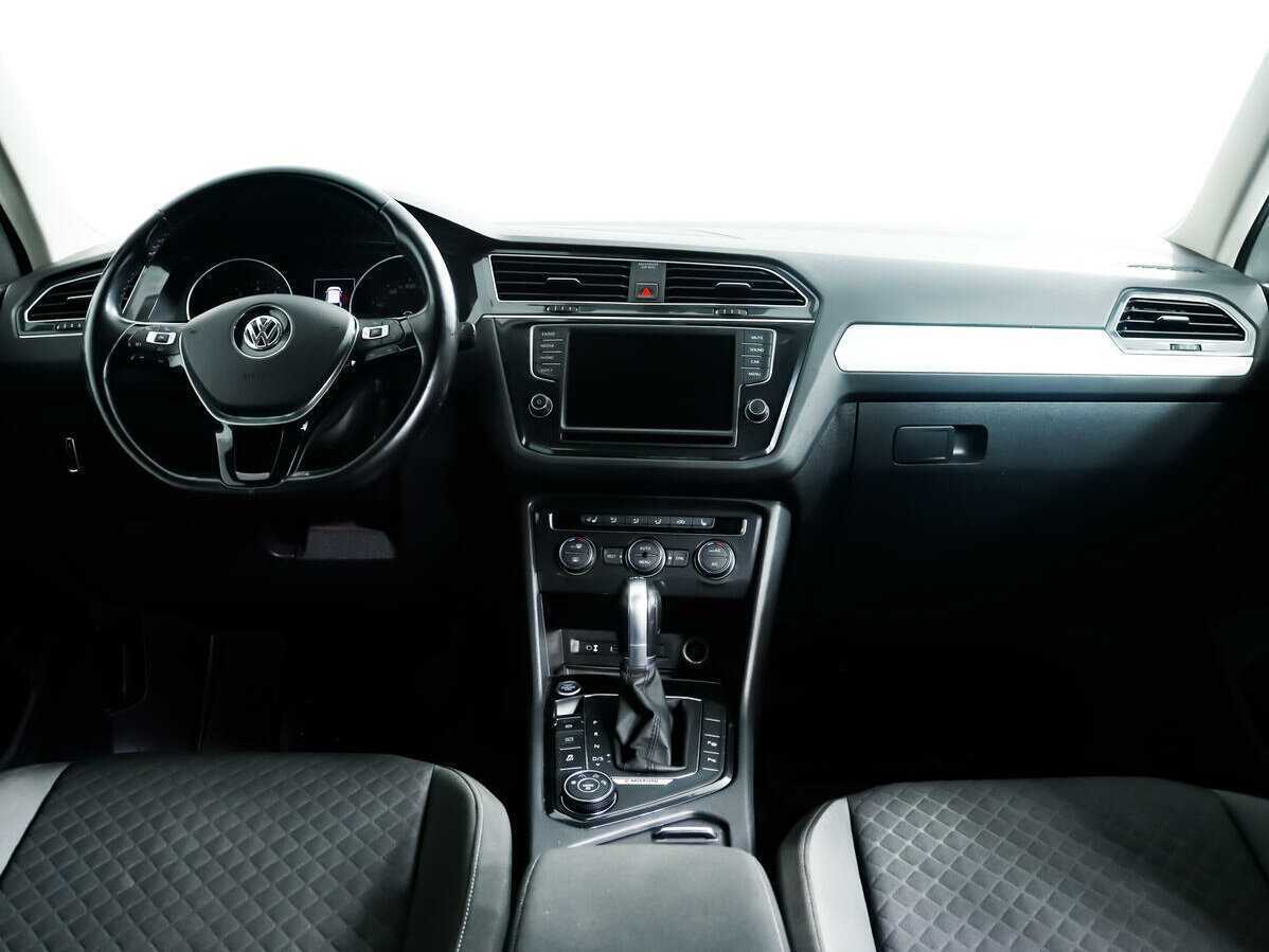 Volkswagen Tiguan, 2017 Фото №11
