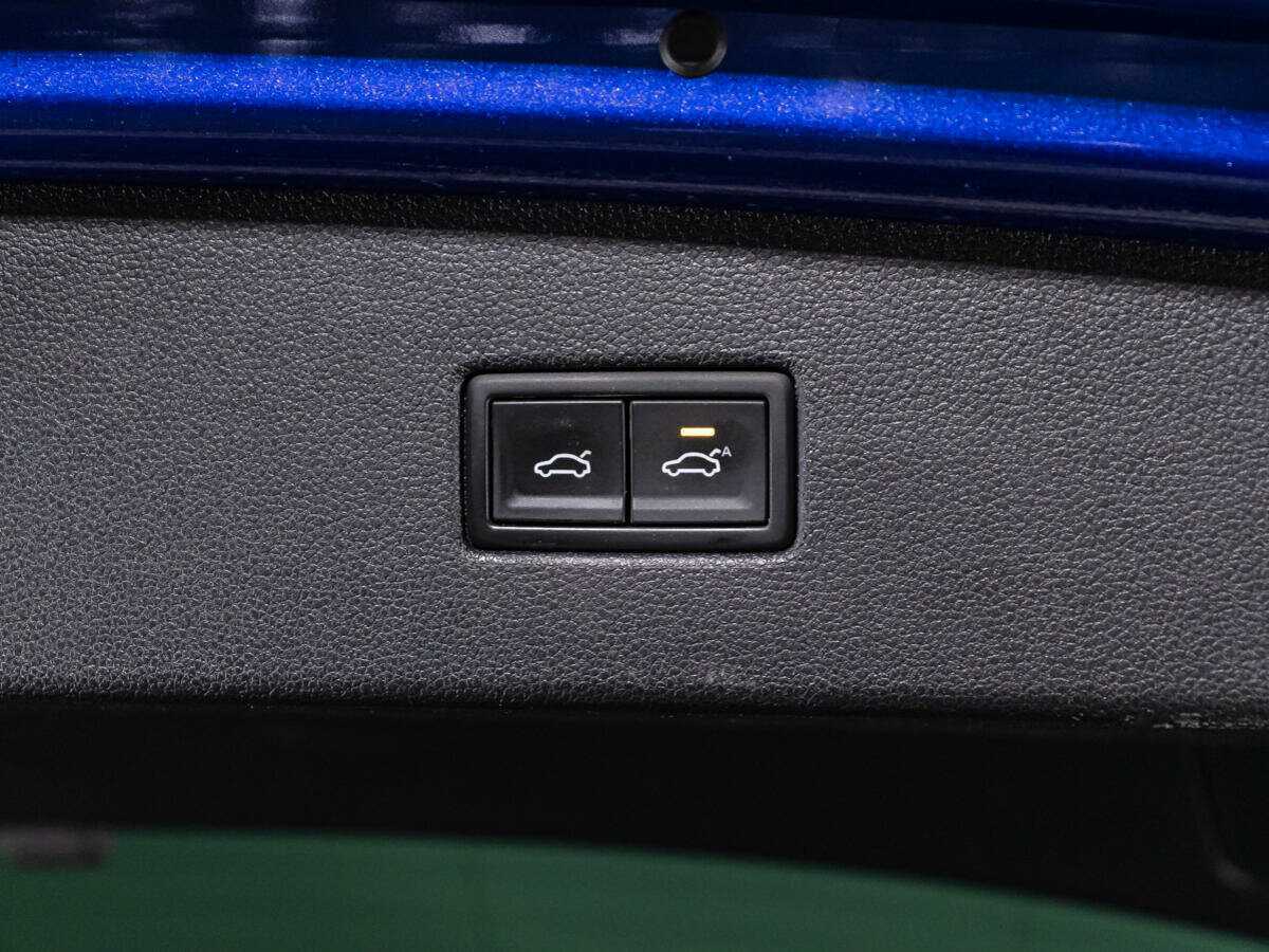 Volkswagen Tiguan, 2021 Фото №15