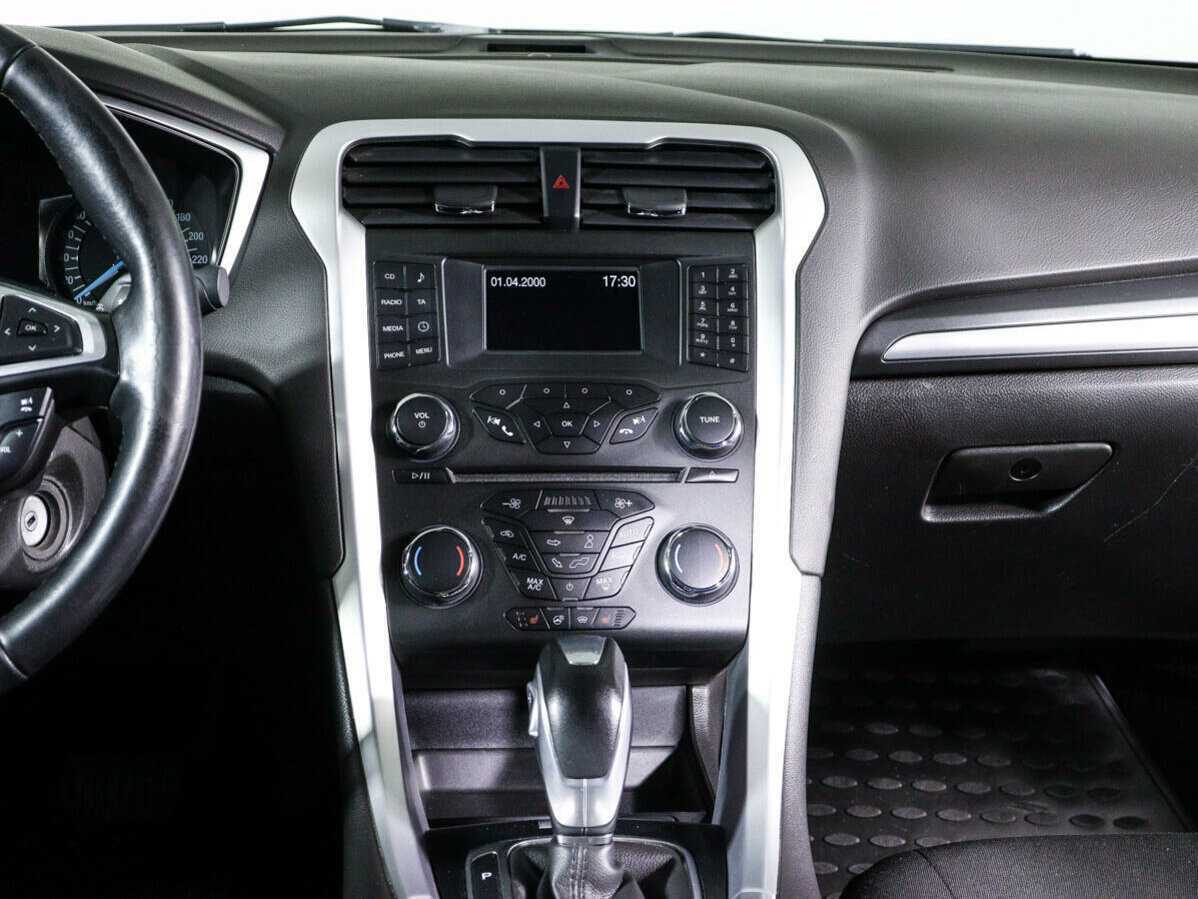 Ford Mondeo, 2016 Фото №10