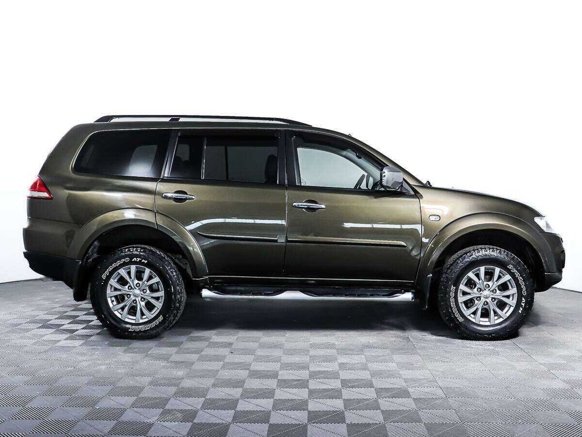 Mitsubishi Pajero Sport, 2014 Фото №3