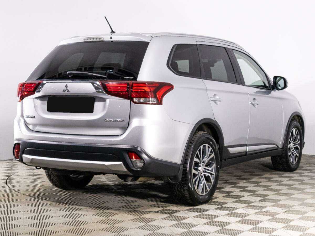 Mitsubishi Outlander, 2015 Фото №5