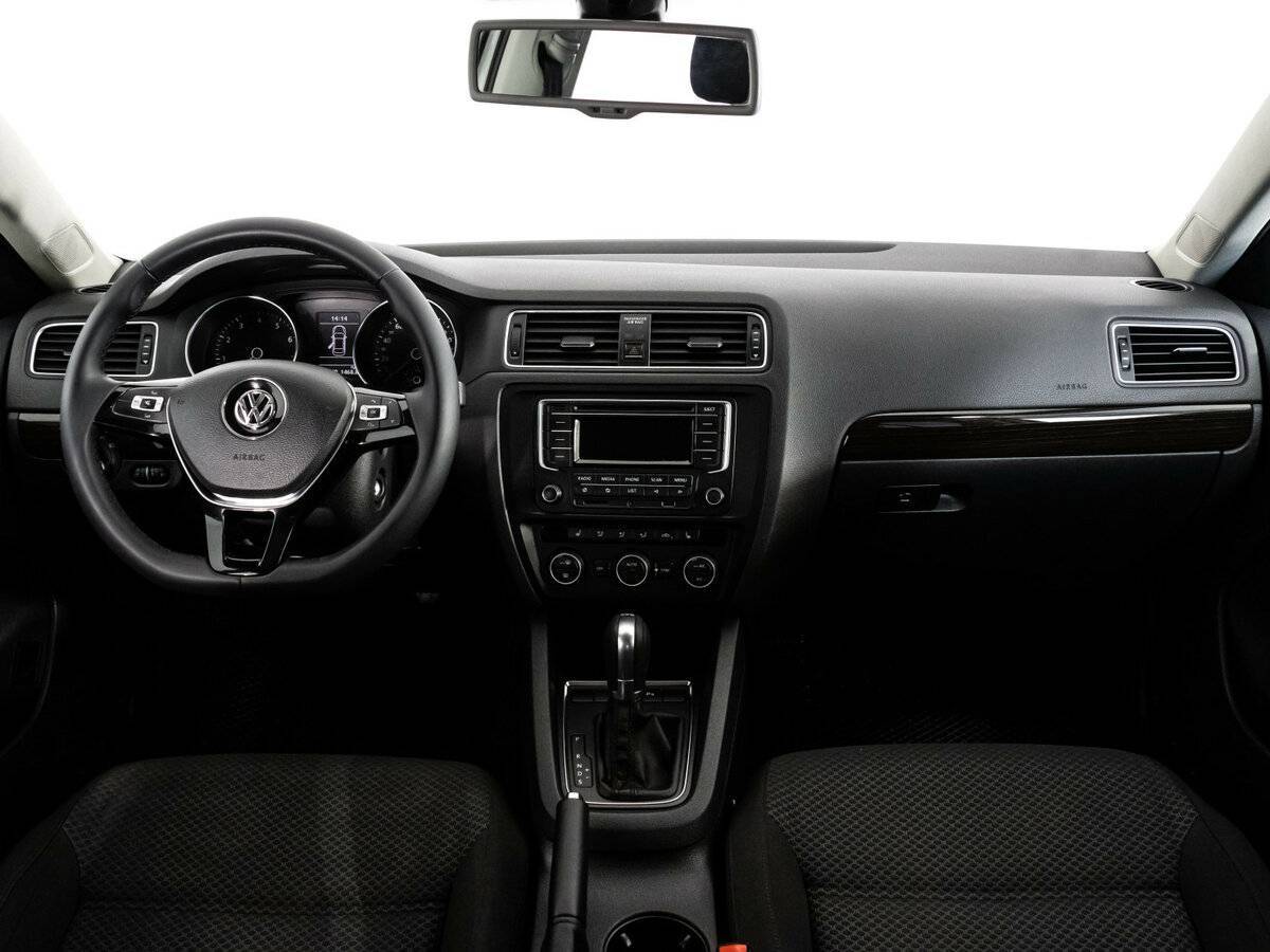 Volkswagen Jetta, 2015 Фото №10