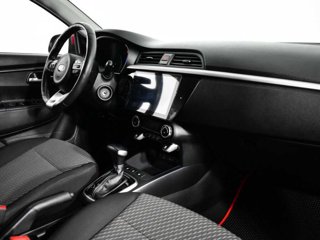 Kia Rio, 2018 Фото №9