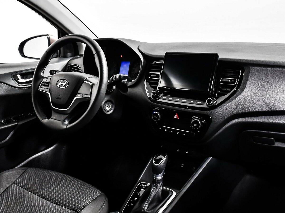 Hyundai Solaris II, 2020 Фото №8