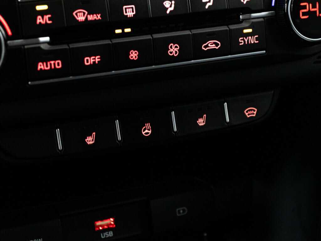 Kia Ceed, 2021 Фото №17