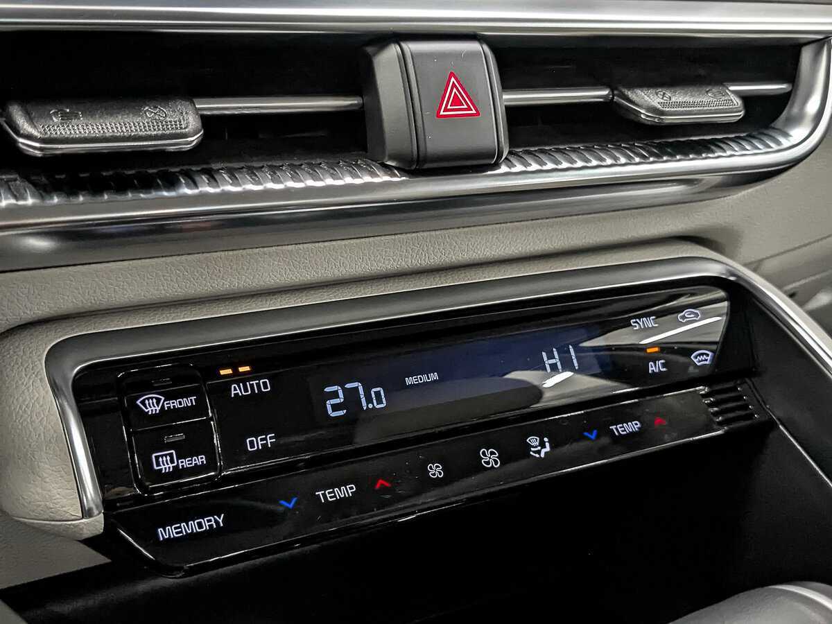 Kia K5, 2022 Фото №20