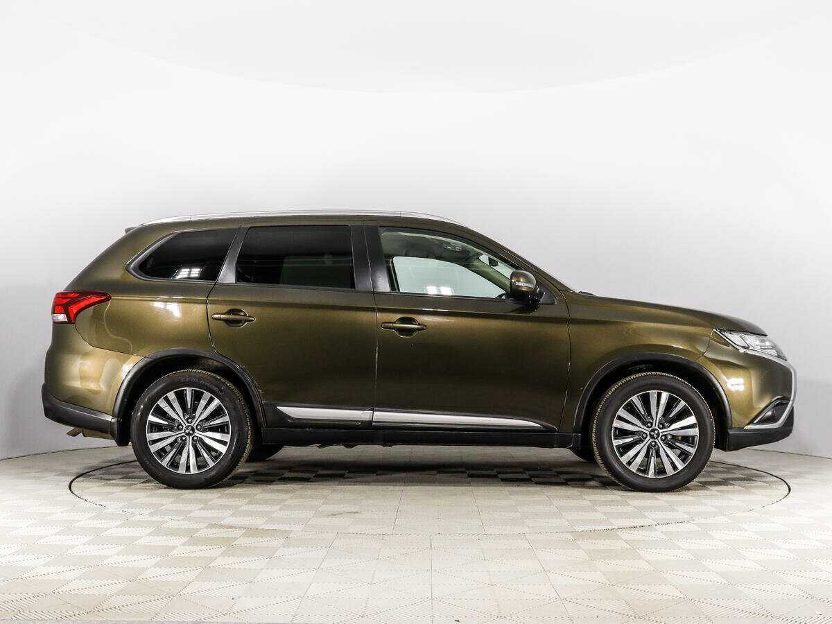 Mitsubishi Outlander, 2020 Фото №4