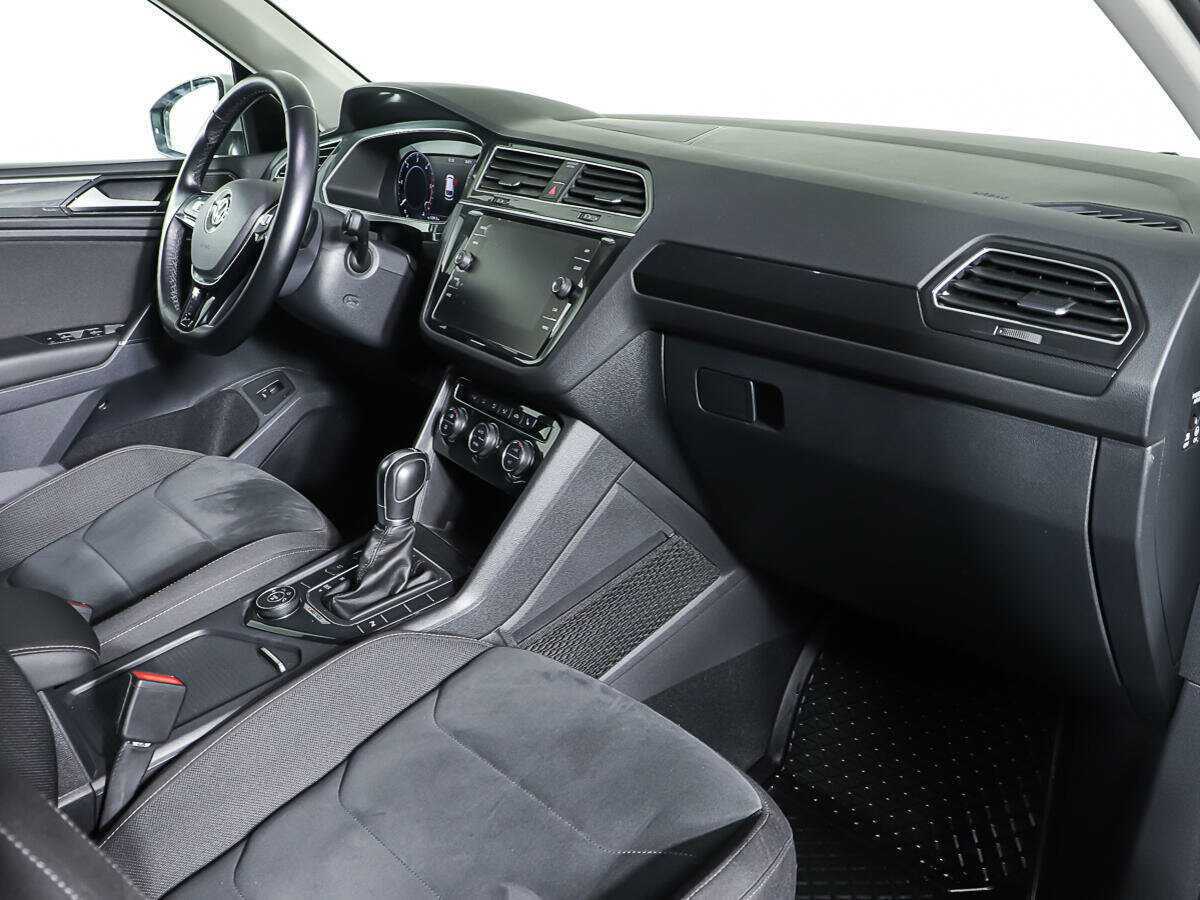 Volkswagen Tiguan, 2017 Фото №9