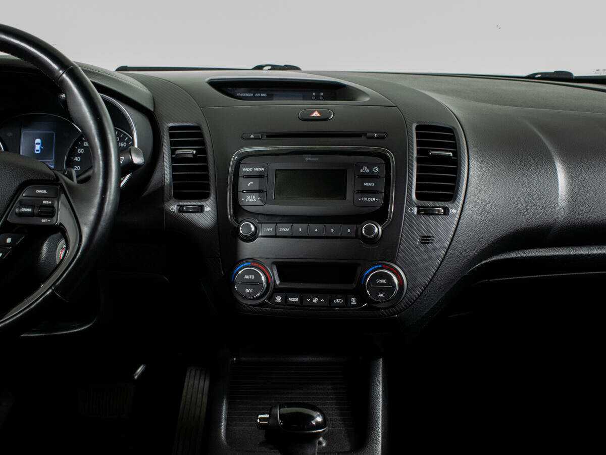 Kia Cerato, 2019 Фото №11