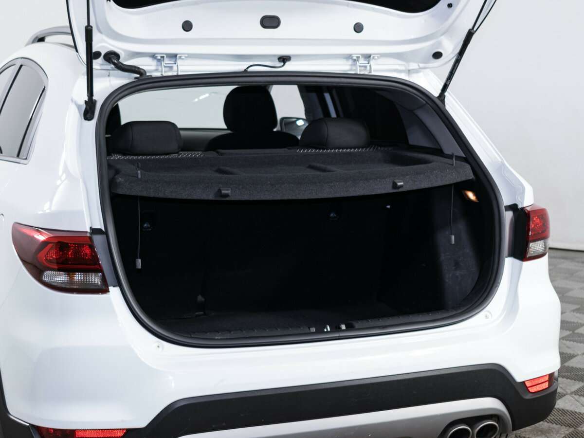 Kia Rio X-Line, 2019 Фото №6
