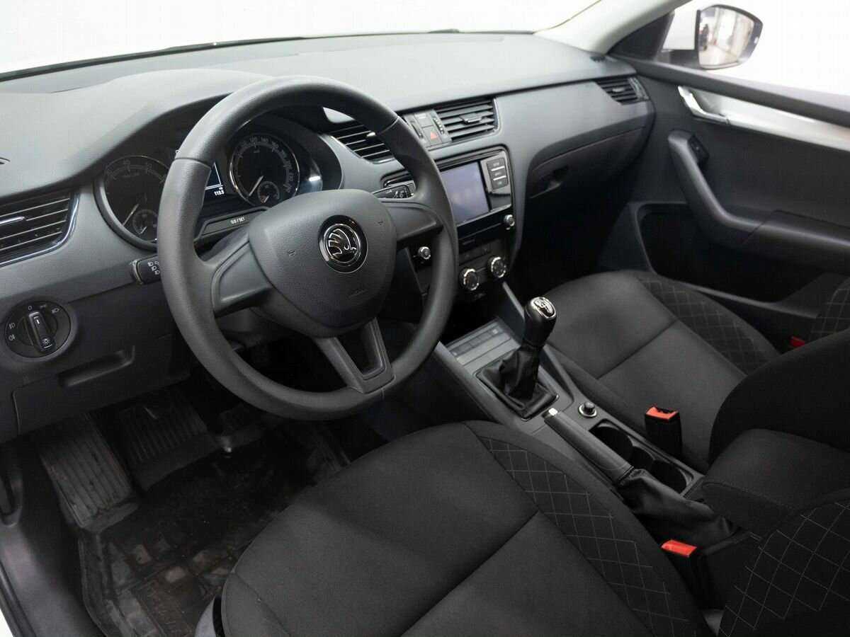 Skoda Octavia, 2019 Фото №7